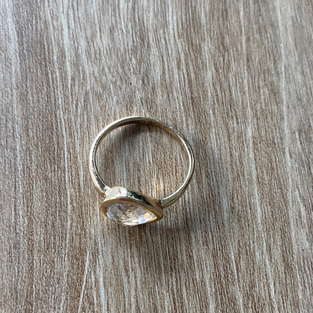Elegant Gold Toned Ring with Clear Stone accent - Picture 2 of 6
